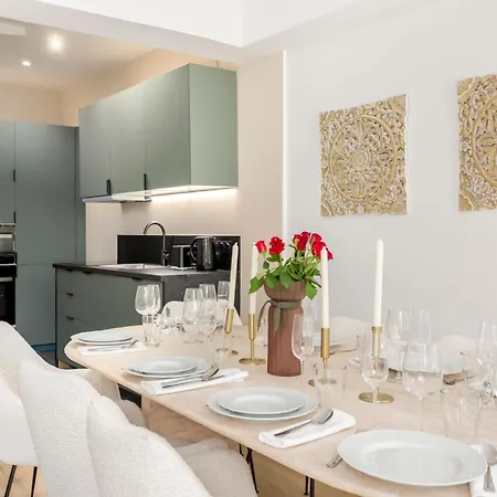 10p 160m2 With Terace Apartment