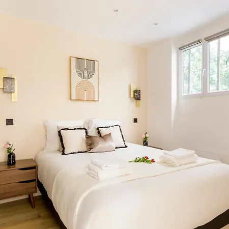 10p 160m2 With Terace Apartment Paris